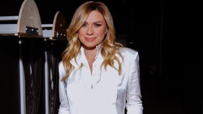 Η Κατερίνα Καραβάτου στα παρασκήνια