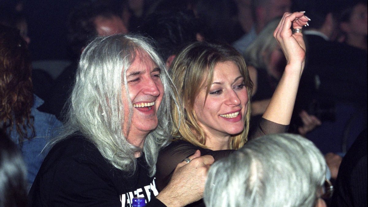 Ο Νίκος Καρβέλας και η Ζέτα Δούκα