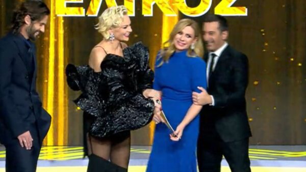 Η Κατερίνα Καραβάτου στο My Style Rocks.