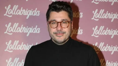 Ο Λάμπρος Κωνσταντάρας για τον Νίκο Μουτσινά