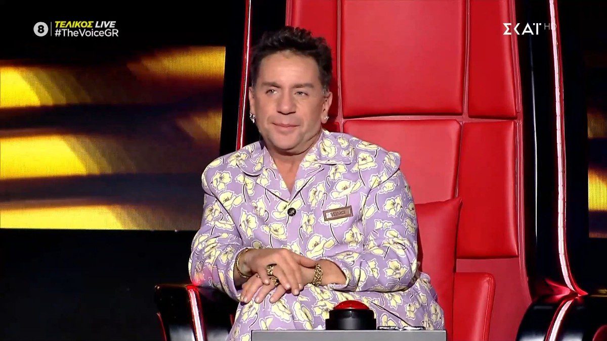 Ο Γιώργος Μαζωνάκης στο πλατό του The Voice