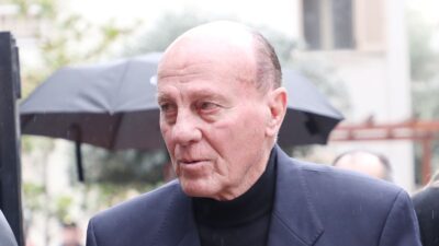 Ο Μίμης Δομάζος