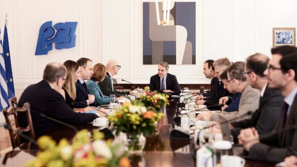 Συνάντηση του CEO του Ομίλου Telekom, Tim Höttges με τον Πρωθυπουργό στο Μέγαρο Μαξίμου