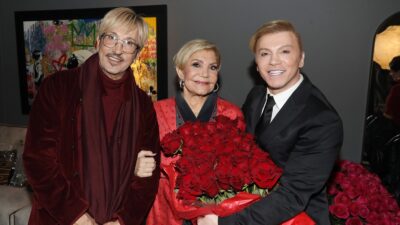 Δημήτρης Παπάζογλου-Μαρινέλλα-Τάκης Ζαχαράτος σε έξοδό τους το 2023