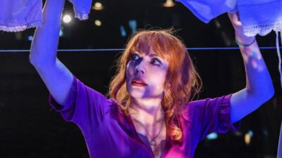 Η Σμαράγδα Καρύδη