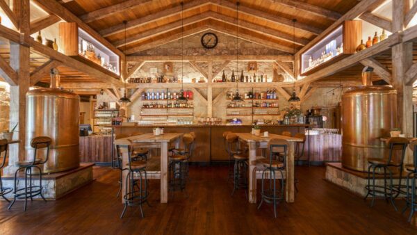 Ξύλινο Μαγαζί - μπαρ