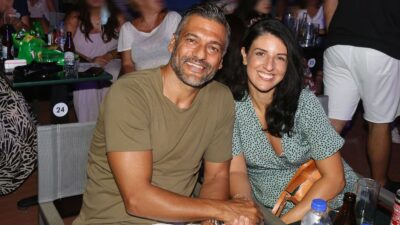 Ο Στέλιος Κρητικός με την σύζυγό του σε σπάνια εμφάνιση