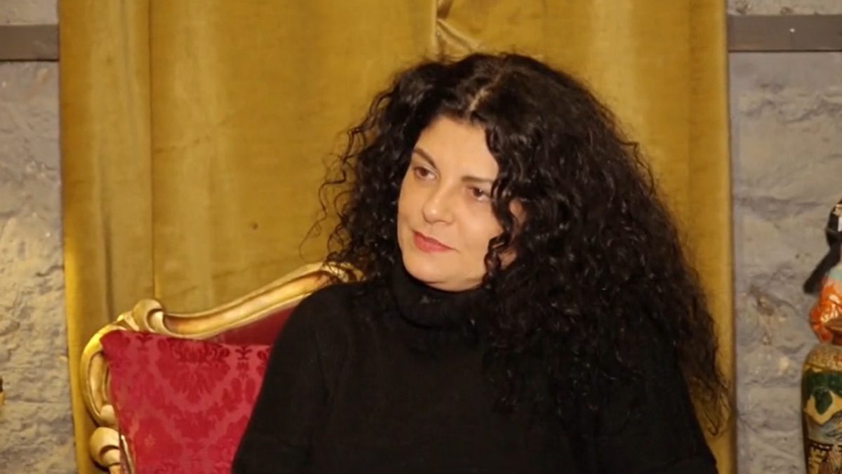 Η Τάνια Τρύπη στην κάμερα του Happy Day