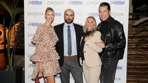 Οι Βάσω Κολλιδά, Δημήτρης Καλιμίτζος, Σάντυ Ζαρταλούδη, Χάρης Σιανίδης