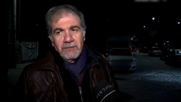 Δημήτρης Σταρόβας