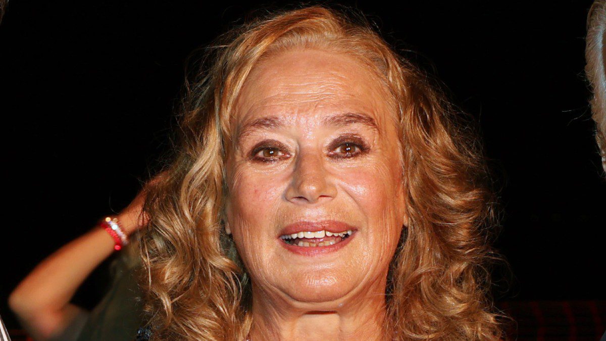 Η Γωγώ Αντζολετάκη στο θέατρο