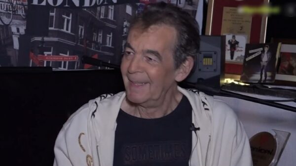 Κώστας Χαριτοδιπλωμένος