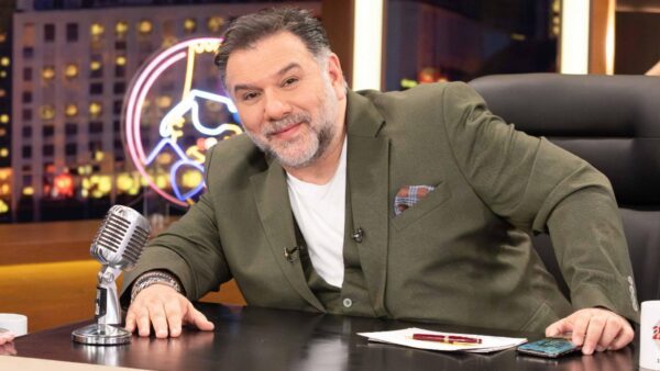 The 2Night Show Γρηγόρης Αρναούτογλου