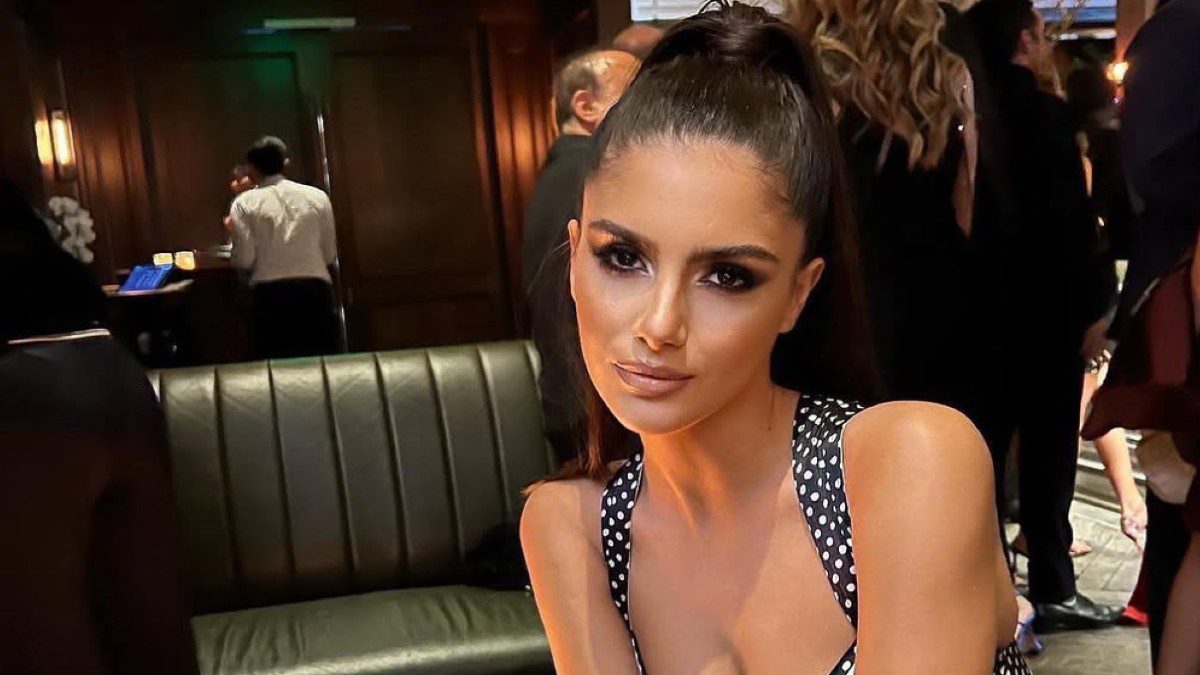 Η Αλεξλάνδρα Νίκα σε έξοδό της