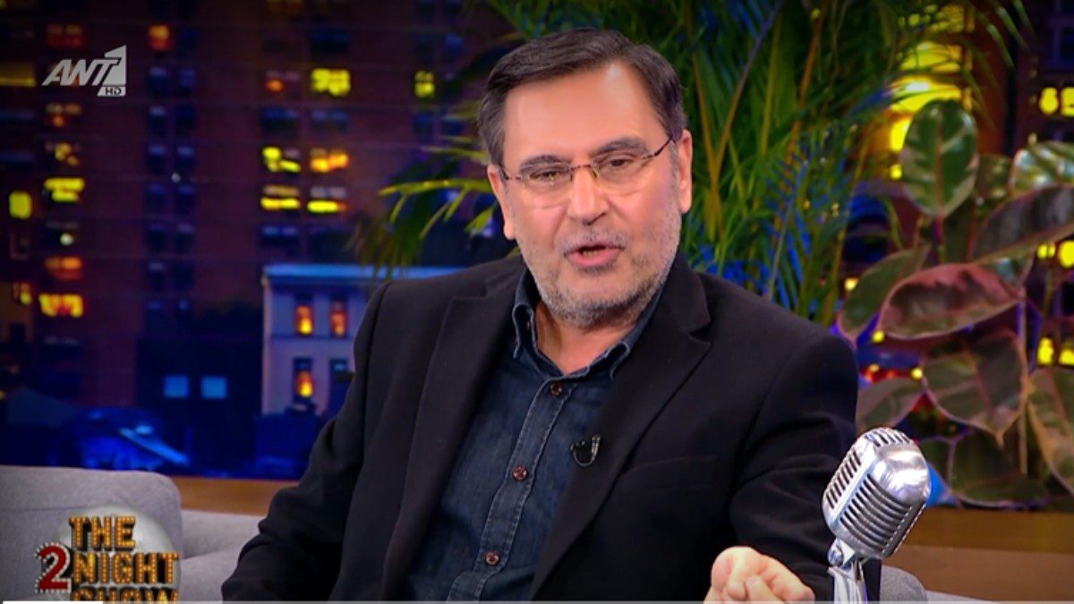 Ο Χρίστος Βασιλόπουλος στο πλατό του The 2night
