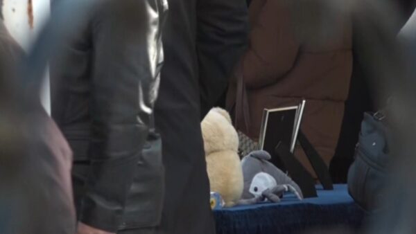 Κηδεία 3χρονου Άγγελου