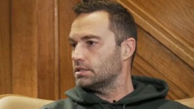 Ο Κώστας Φραγκολιάς μιλαέι στην εκπομπή Πάμε Δανάη.