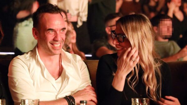 Ο Πάνος Μουζουράκης και η Μαριλού Κόζαρη