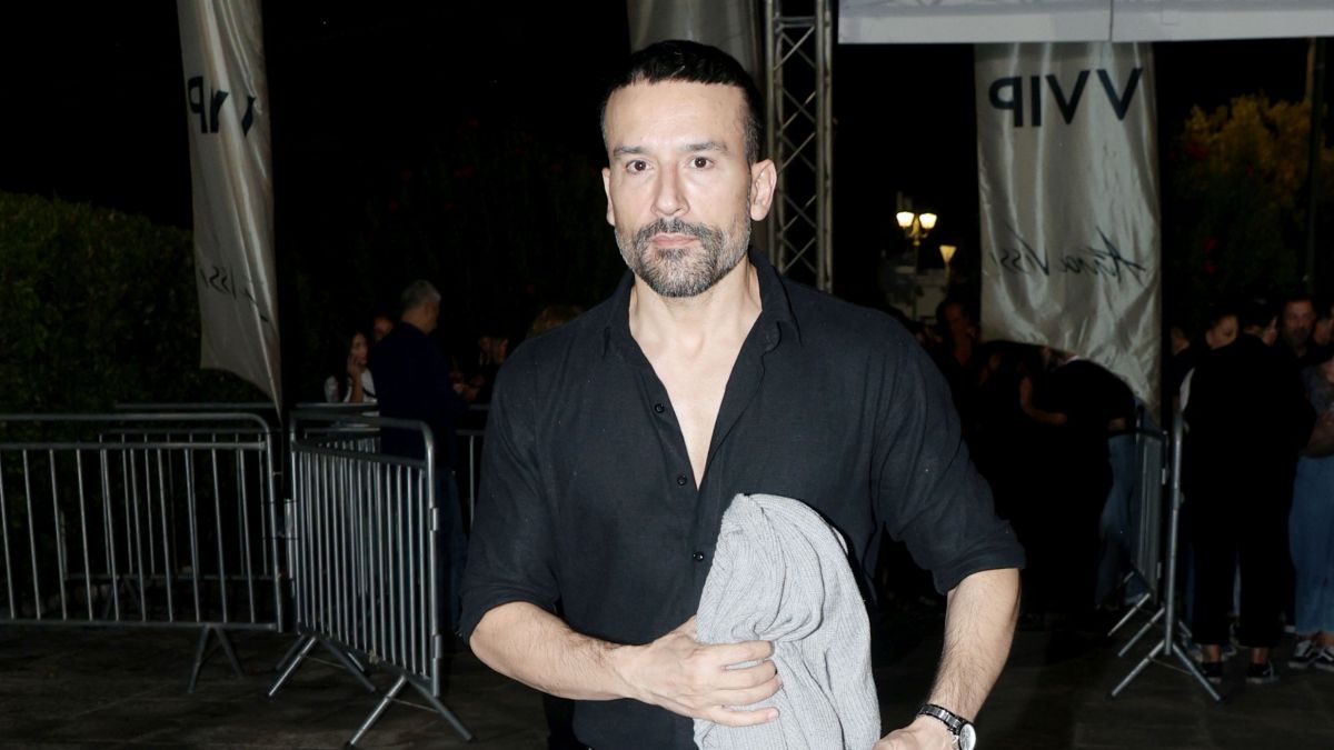 Ο Παναγιώτης Ραφαηλίδης σε δημόσια έξοδό του.