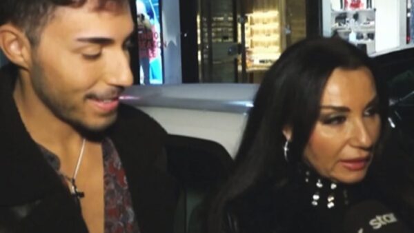 Η Πόπη Μαλλιωτάκη με τον γιο της στις κάμερες του Breakfast at Star.