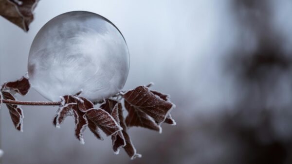 5 απλές συνήθειες για να ξεπεράσουμε τη θλίψη του χειμώνα