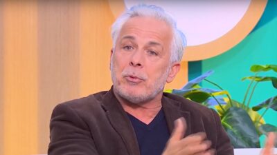 Ο Χάρης Χριστόπουλος στο πλατό της εκπομπής "Όλα για τη ζωή μας"