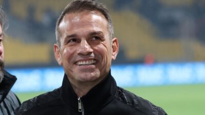 Ντέμης Νικολαΐδης