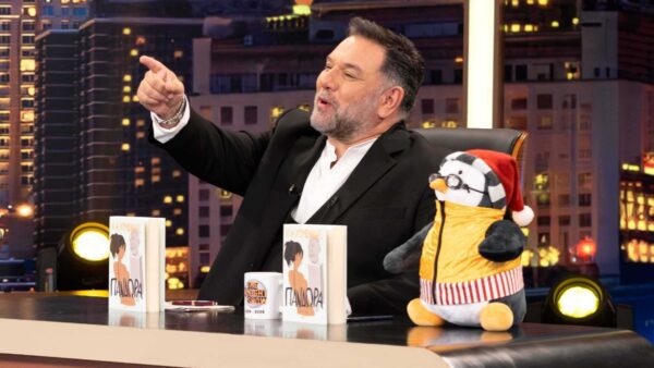 The 2Night Show Γρηγόρης Αρναούτογλου