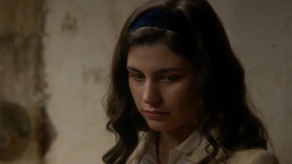 Η Χλόη στη σειρά Άγιος έρωτας