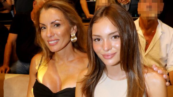 Η Αλεξάνδρα Πασχαλίδου με την κόρη της, Μελίνα