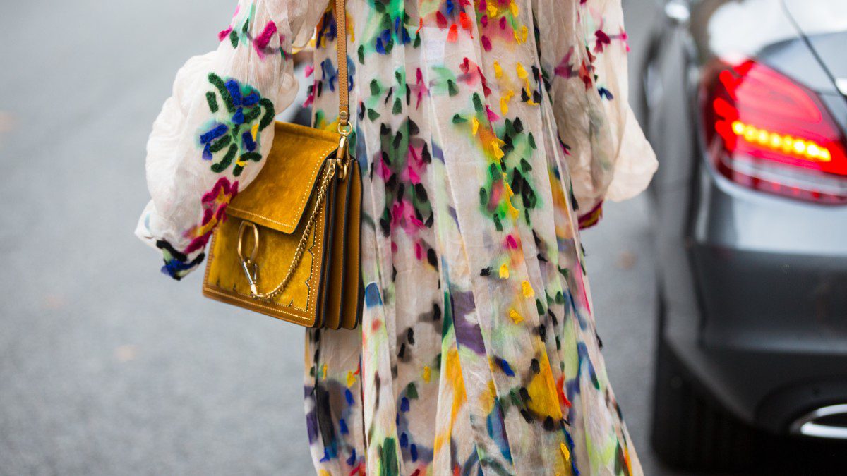 Φορέματα τάσεις στο street style