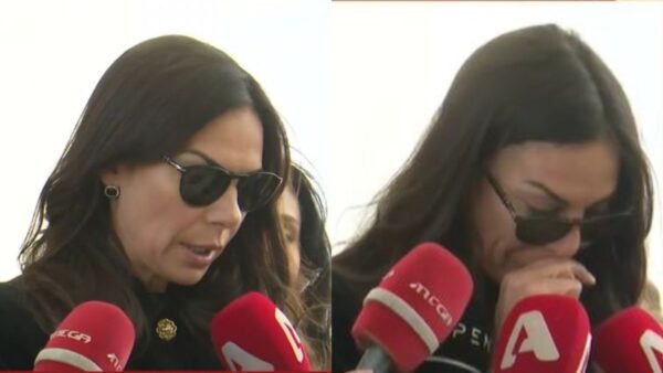 Η Εύη Βατίδου στην κηδεία του Αλέξη Κούγια