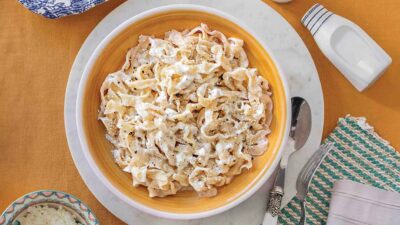 φρέσκα ζυμαρικά με ανθότυρο