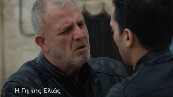 Ο Στάθης και ο Κουράκος στη σειρά Η γη της ελιάς