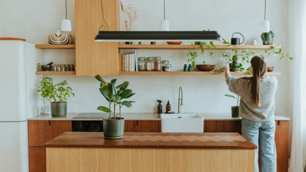 Μια πεντακάθαρη κουζίνα