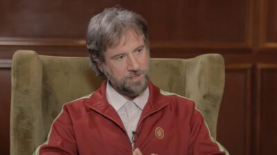 Ο Κωστής Μαραβέγιας στο Τετ α Τετ