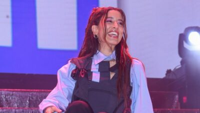 Η Μαρίνα Σάττι σε συναυλία