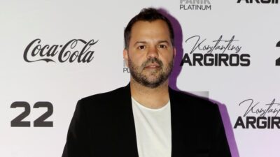 Ο Νίκος Απέργης σε δημόσια εμφάνισή του