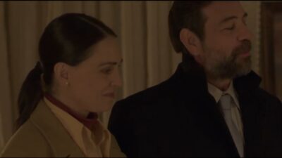 Ο Διονύσης και η Μαίρη στην σειρά «η παραλία»