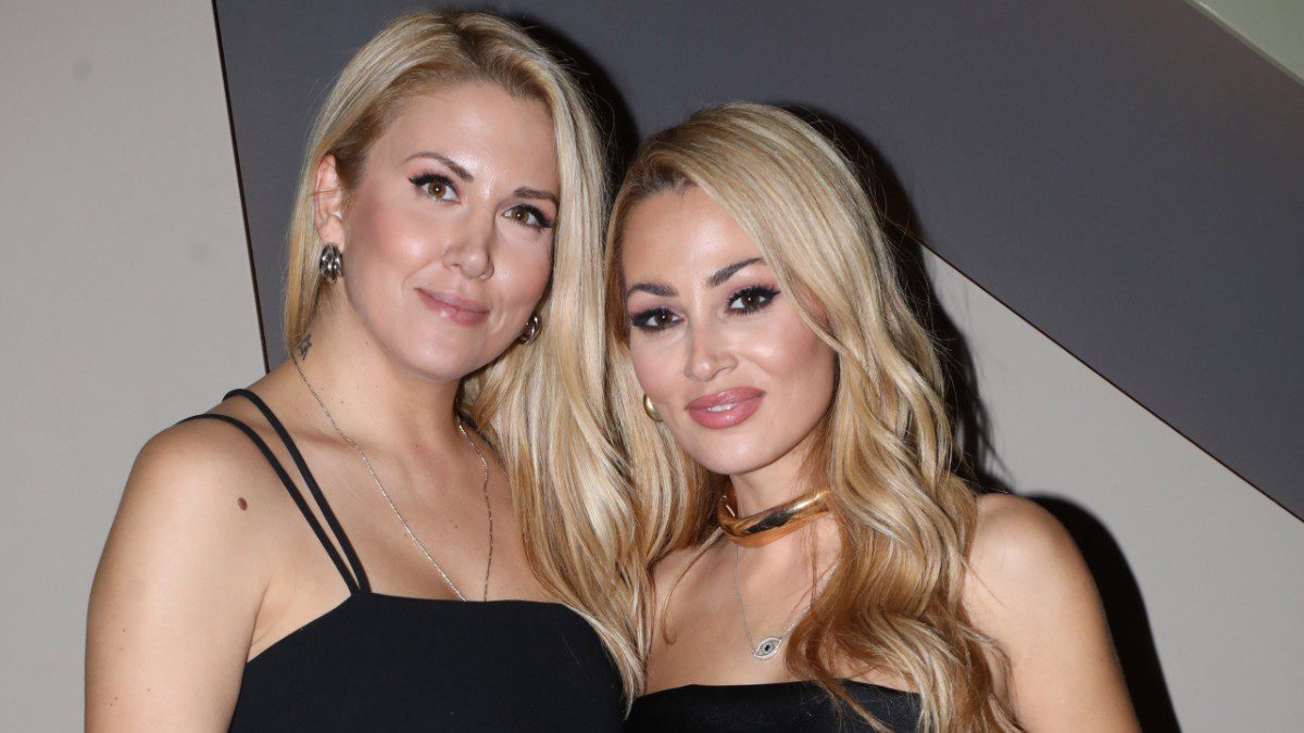 Η Φωτεινή Πετρογιάννη και η Ελένη Βουλγαράκη