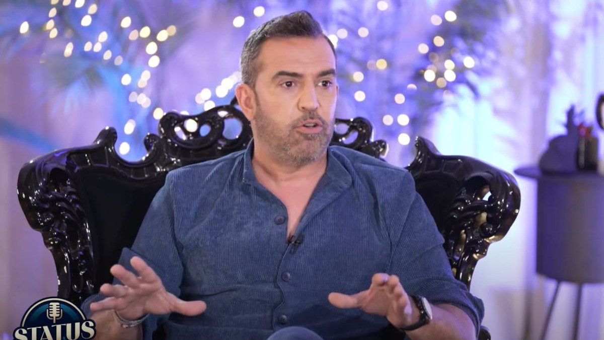 Ο Στέφανος Κωνσταντινίδης στην εκπομπή Status