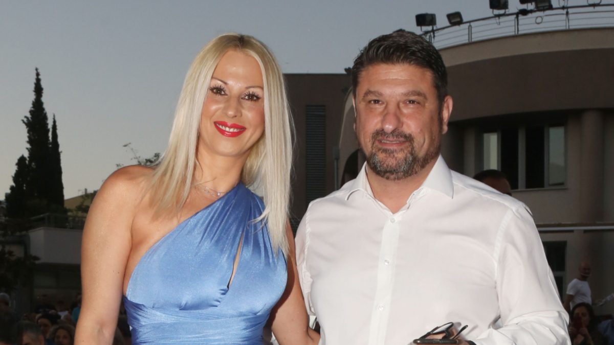 Ο Νίκος Χαρδαλιάς και η Γιώτα Παναγιωτοπούλου σε έξοδό τους