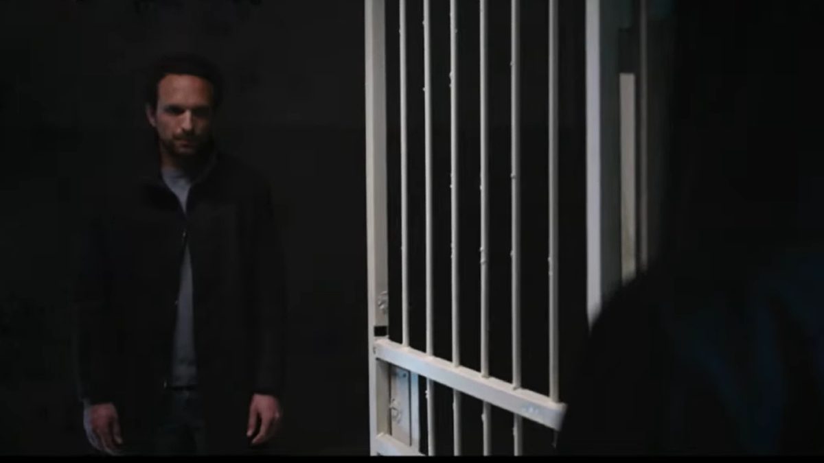 Ο Ορέστης έξω από το κελί