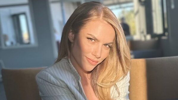 Η Ντορέττα Παπαδημητρίου στο σπίτι της