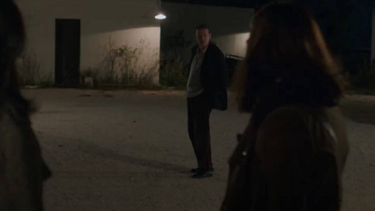 στο δρόμο βρίζουν την χριστίνα