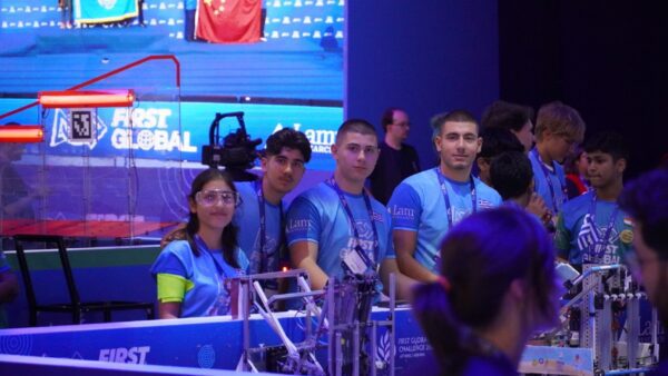 Η Εθνική Ομάδα Ρομποτικής εν ώρα δράσης στο παγκόσμιο πρωτάθλημα First Global Challenge, Αθήνα Σεπτέμβριος 2024