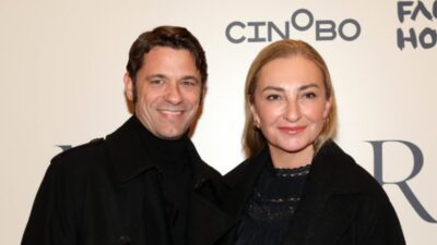 Η Ρούλα Ρέβηκαι ο Αποστόλης Τότσικας σε έξοδό τους