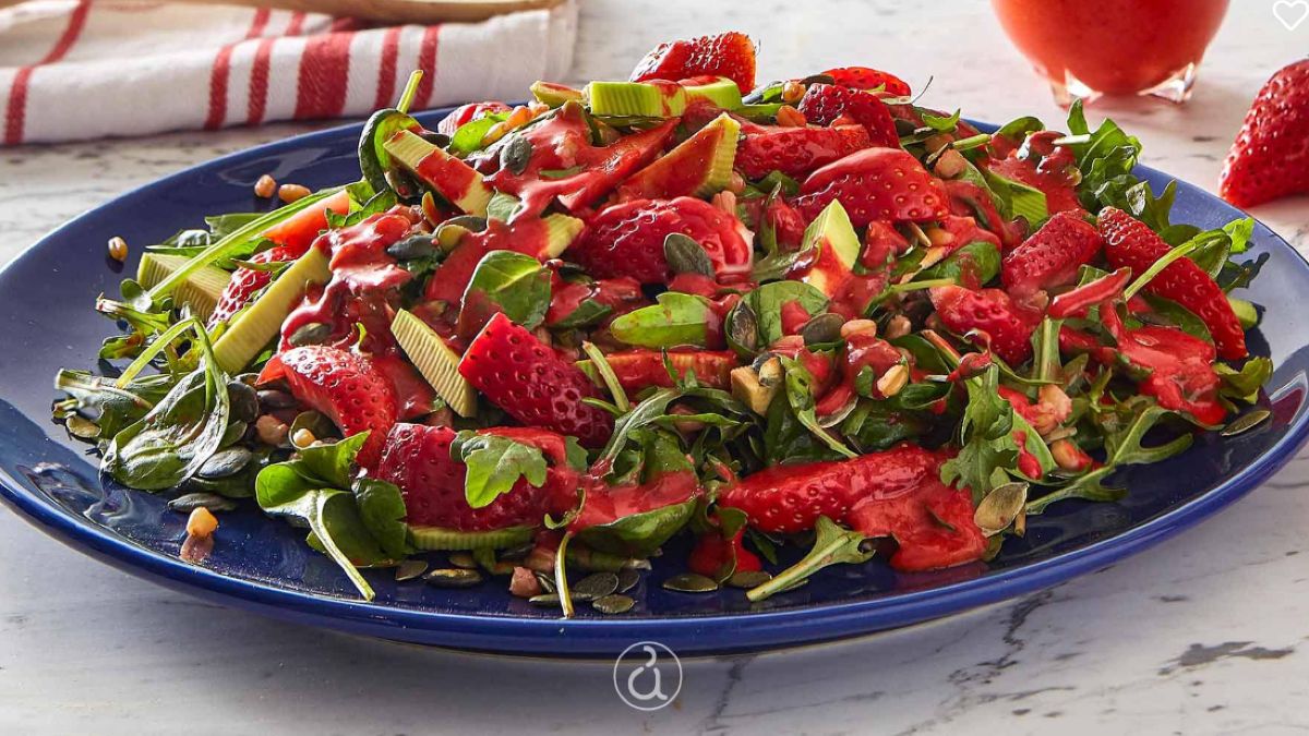 Σαλάτα με φράουλες