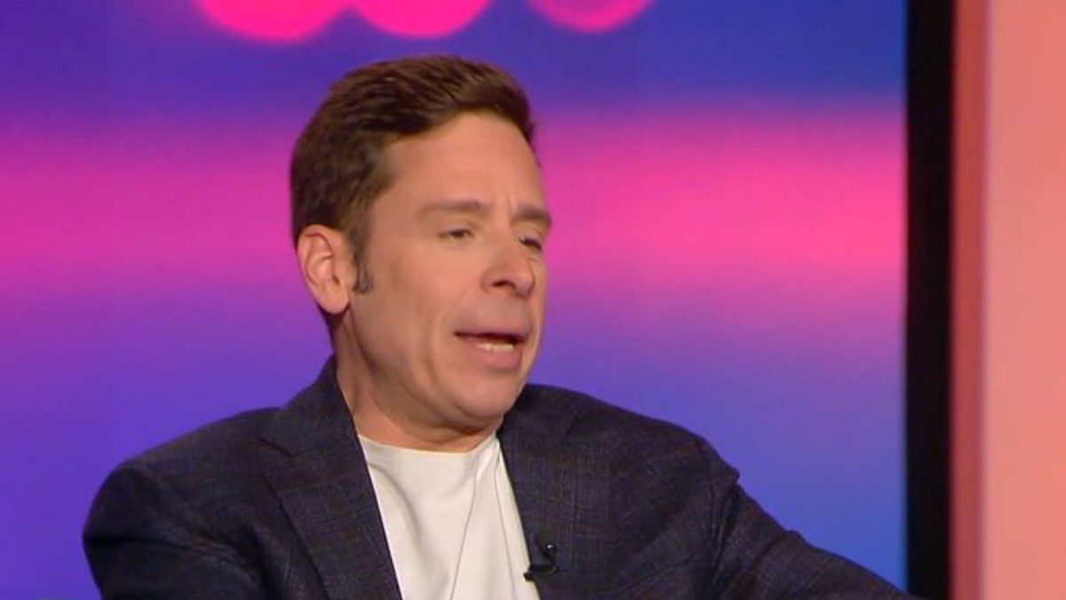 Ο Γιάννης Σαρακατσάνης στο Καλύτερα Αργά