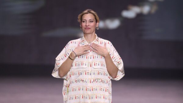 η δημιουργός του the artians